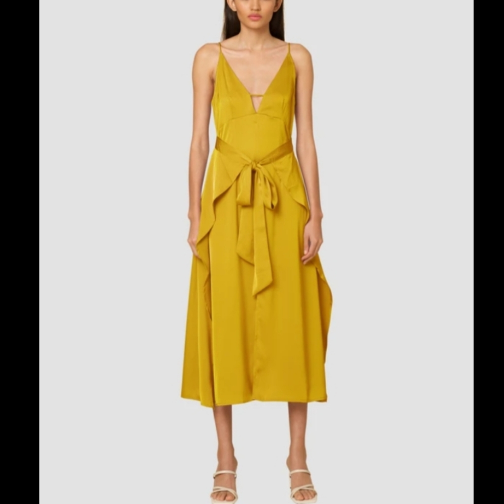 Elegant Backless Yellow Dress